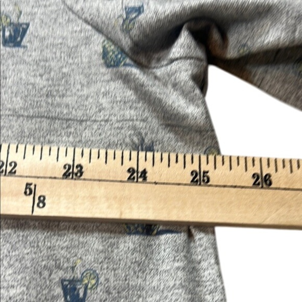 Travis Mathew ISO  Golf Polo Shirt Pineapple Cocktail Print Gray Casual Size? - Picture 4 of 6